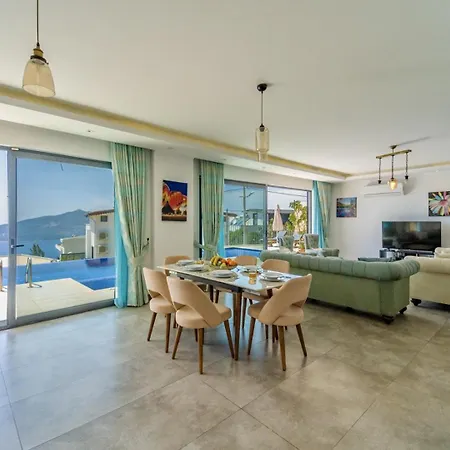 ヴィラ 4 Bedroom Sea View In Kalkan *