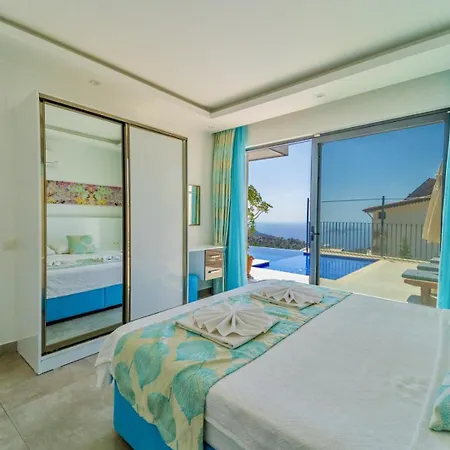 4 Bedroom Sea View In Kalkan Kaş